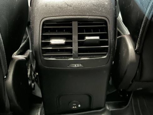 Used 2022 Ford Escape SEL w/ Technology Package FWD image 37
