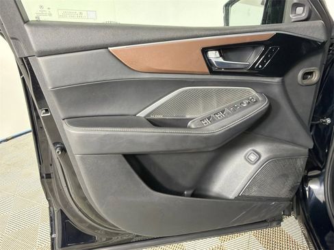 Used 2022 Acura MDX SH-AWD w/ Technology Package image 12