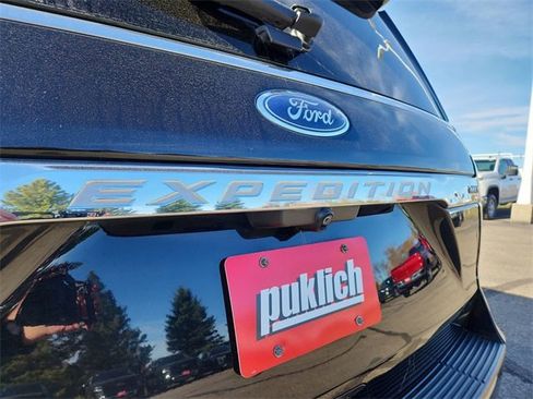 Used 2021 Ford Expedition Max Limited image 33