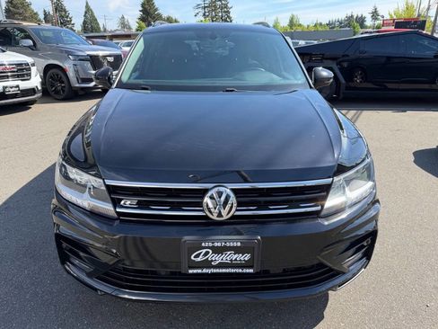 Used 2021 Volkswagen Tiguan SE R-Line FWD image 13