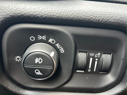 Used 2026 RAM 1500 Big Horn AWD/4WD image 25