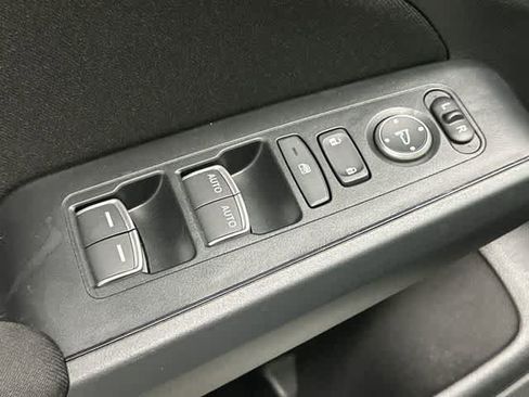 Used 2025 Honda Civic Sport image 20