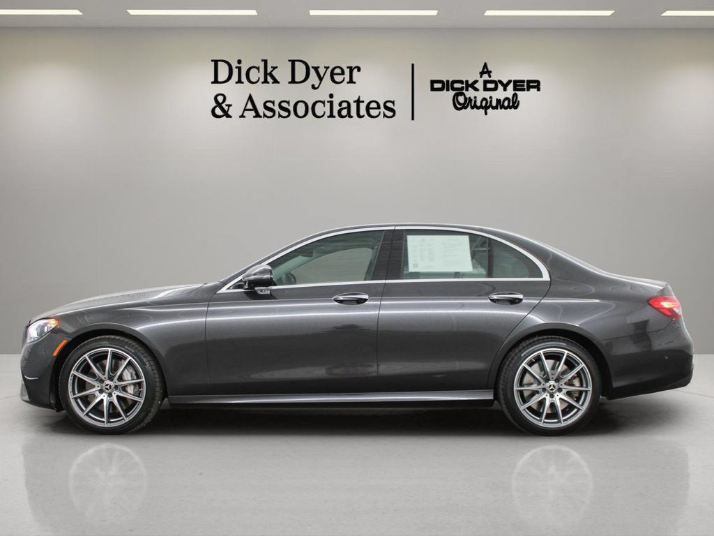 Used 2023 Mercedes-Benz E 450 4MATIC Sedan image 15