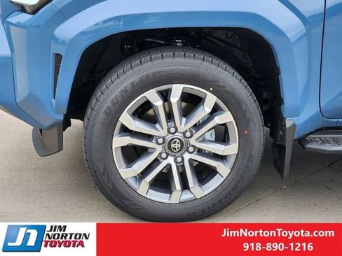New 2026 Toyota 4Runner Limited AWD/4WD image 9