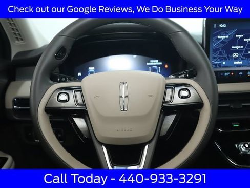 Used 2023 Lincoln Corsair AWD image 24
