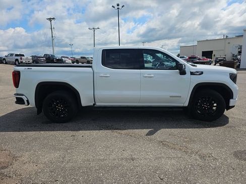 Used 2024 GMC Sierra 1500 Elevation w/ Elevation Premium Package AWD/4WD image 6