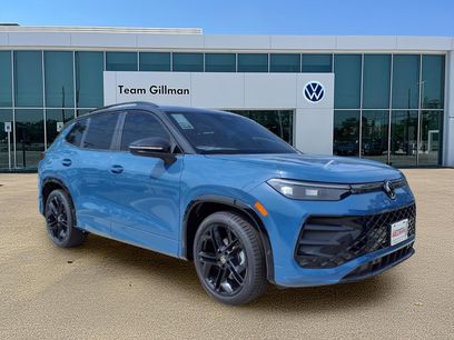 New 2026 Volkswagen Tiguan SE R-Line