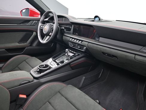 Used 2025 Porsche 911 Targa 4 GTS AWD/4WD image 12