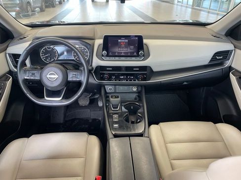 Certified 2023 Nissan Rogue SV w/ SV Premium B Package FWD image 12