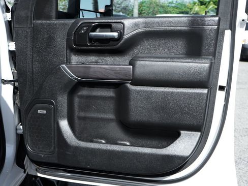 Used 2020 Chevrolet Silverado 3500 LTZ w/ LTZ Plus Package image 47