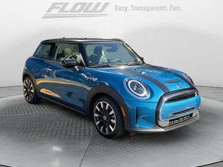 Certified 2024 MINI Cooper SE video 1