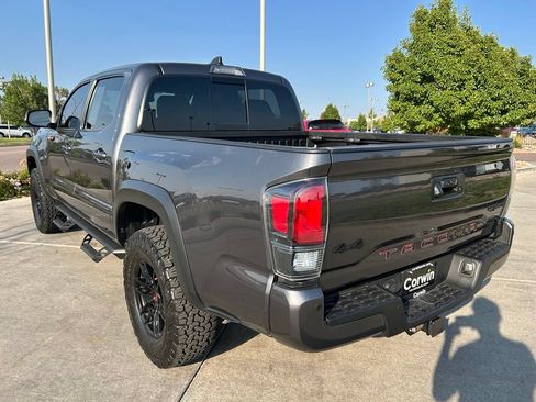 Used 2020 Toyota Tacoma TRD Pro AWD/4WD image 5