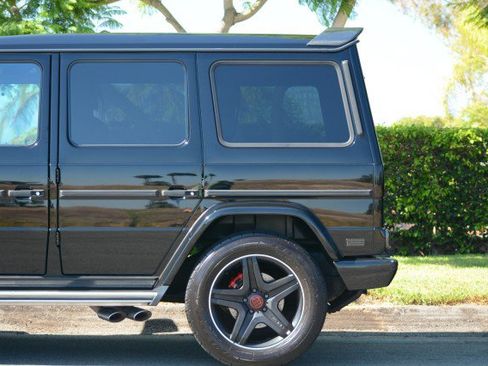 Used 2015 Mercedes-Benz G 63 AMG 4MATIC image 3