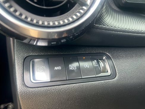 Certified 2025 Chevrolet Equinox LT AWD/4WD image 23