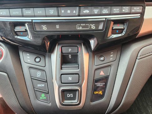 Used 2025 Honda Odyssey EX-L image 20