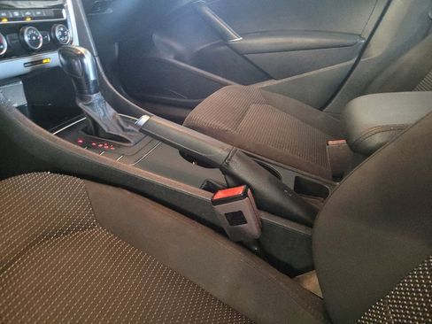 Used 2018 Volkswagen Passat 2.0T S image 26