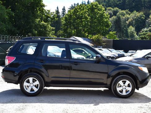 Used 2010 Subaru Forester 2.5X AWD/4WD image 6