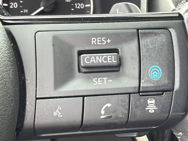 Used 2023 Nissan Rogue SL w/ SL Premium Package FWD image 27