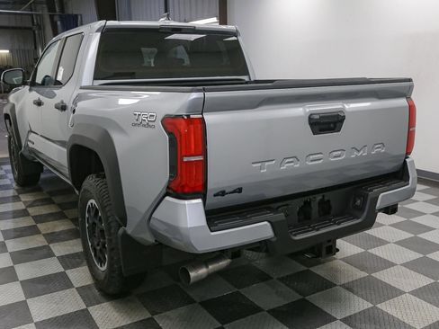 New 2026 Toyota Tacoma TRD Off-Road AWD/4WD image 10