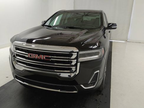 Used 2023 GMC Acadia SLE w/ LPO, Floor Liner Package FWD image 15