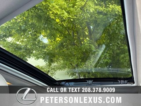 Used 2014 Subaru Forester 2.5i Limited AWD/4WD image 14