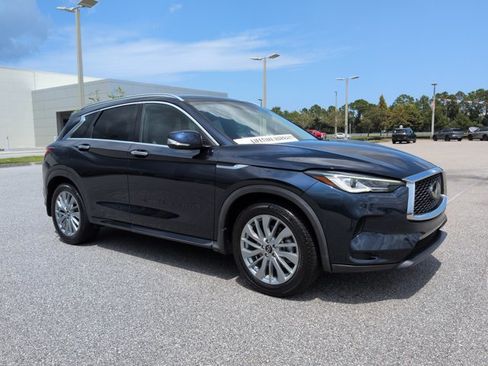 Used 2023 INFINITI QX50 Luxe FWD image 3