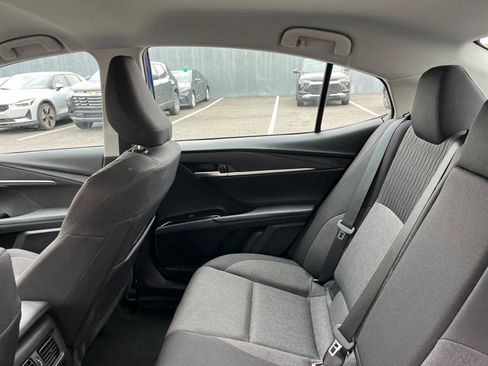 Used 2025 Toyota Camry LE image 38