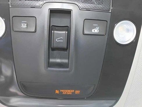 New 2025 Kia Sorento X-Line EX image 11