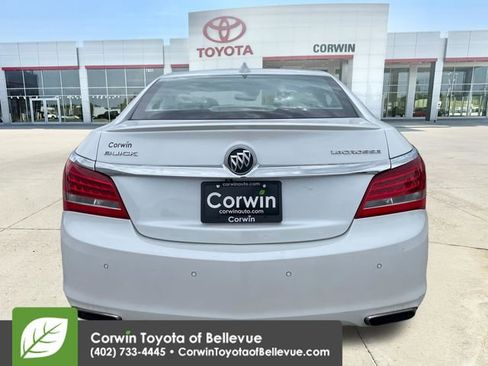 Used 2016 Buick LaCrosse Leather w/ Experience Buick Package FWD image 4