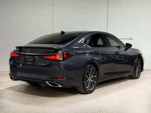 Used 2022 Lexus ES 350 w/ Premium Package image 8
