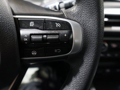 Used 2022 Kia K5 LXS image 33