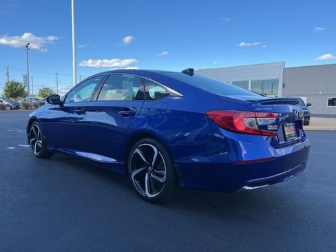 Used 2022 Honda Accord Sport image 5