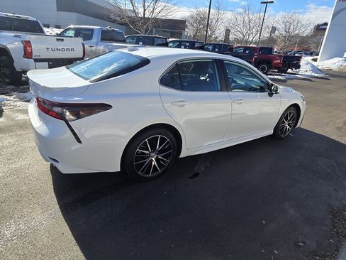 Certified 2023 Toyota Camry SE image 8