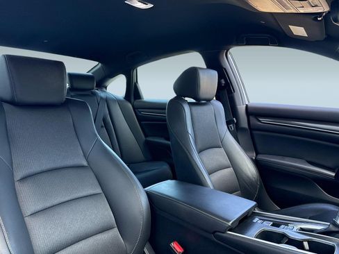 Certified 2022 Honda Accord Sport image 30