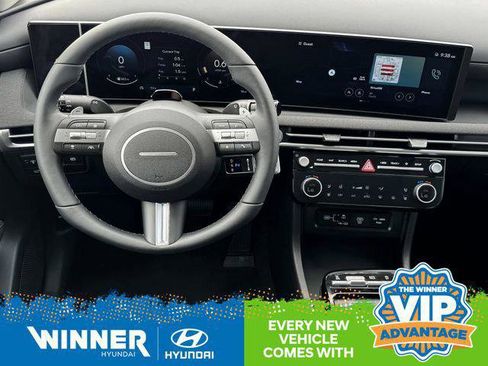 New 2025 Hyundai Tucson Limited image 18