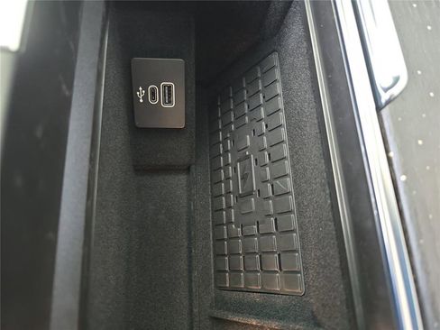 New 2025 Lincoln Navigator L Black Label w/ Black Label Special Edition image 20