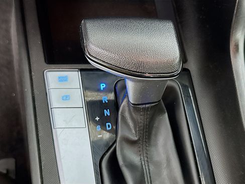 Used 2021 Hyundai Elantra SEL FWD image 19