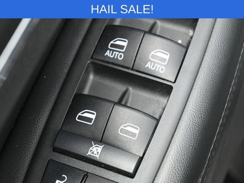 Used 2020 Jeep Grand Cherokee Limited image 14