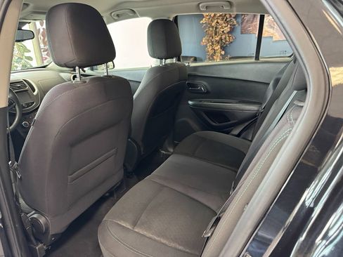 Used 2015 Chevrolet Trax LS FWD image 39