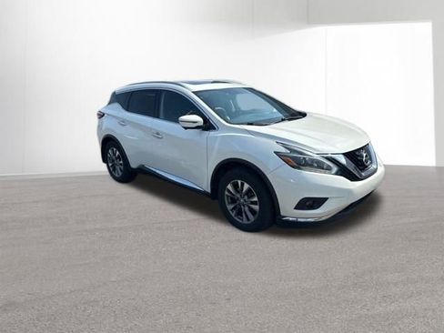 Used 2018 Nissan Murano SL w/ Moonroof Package image 3