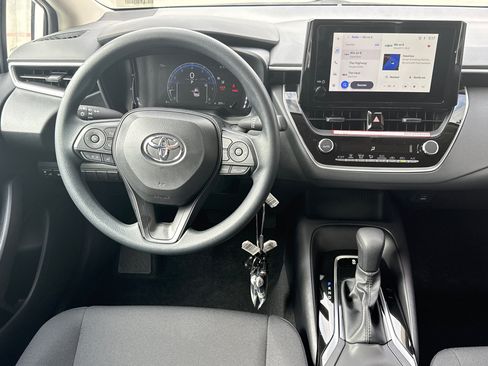 New 2026 Toyota Corolla LE FWD image 18