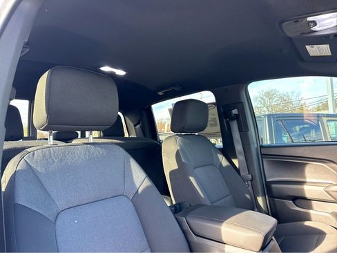 Used 2024 Chevrolet Colorado Trail Boss image 8