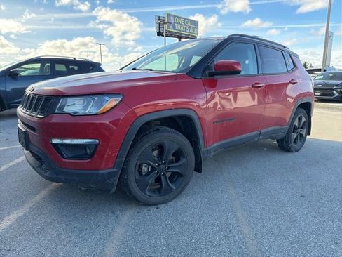 Used 2019 Jeep Compass Altitude image 3