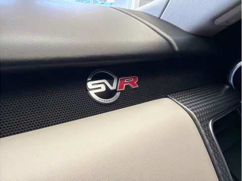 Used 2017 Land Rover Range Rover Sport SVR AWD/4WD image 32