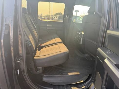Used 2018 Ford F150 XLT w/ Equipment Group 302A Luxury AWD/4WD image 13