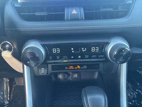 Used 2024 Toyota RAV4 AWD Hybrid image 28