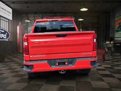 Used 2022 Chevrolet Silverado 1500 Custom AWD/4WD image 5