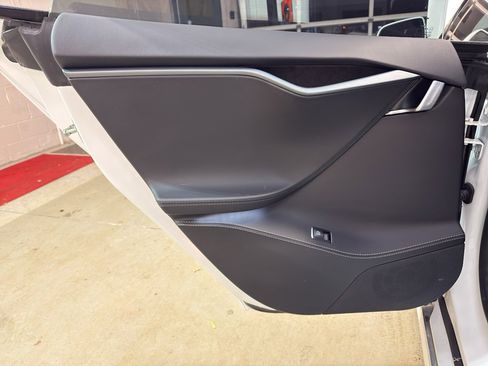 Used 2018 Tesla Model S P100D image 28