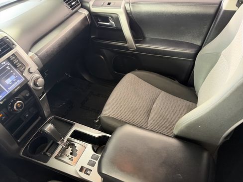 Used 2021 Toyota 4Runner SR5 RWD image 21