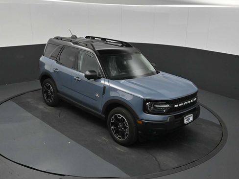 Used 2025 Ford Bronco Sport Outer Banks w/ Outer Banks Tech Package+ AWD/4WD image 10
